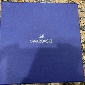 NIB Swarovski Rose Gold Plated Admiration Set